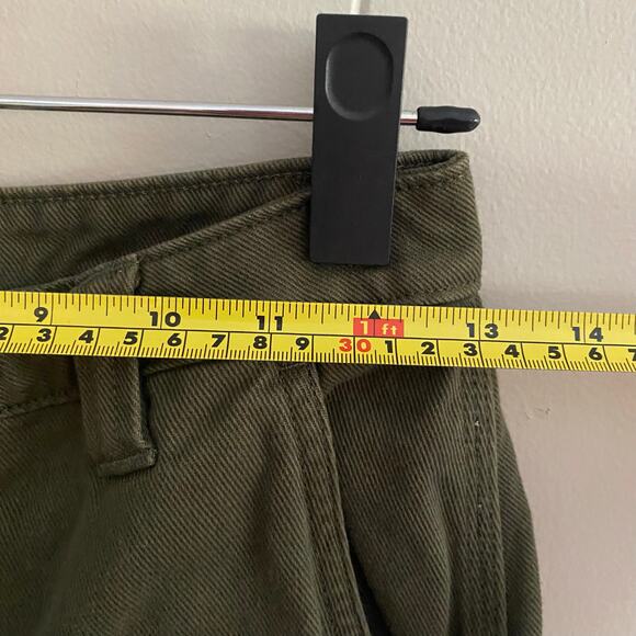 TNA Aritzia Green Straight Leg Cargo Patchwork Pants High Rise Reworked Women 0 - Picture 9 of 12